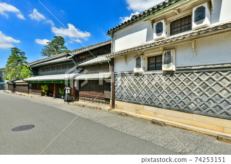 Townscape of Arimatsu Tokaido 74253151