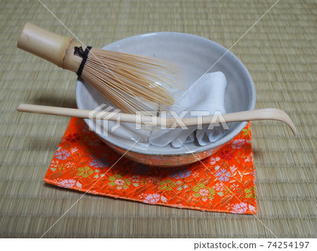 Tea ceremony equipment 74254197