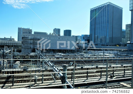 Scenery seen from the platform of Takanawa Gateway Station 74256882
