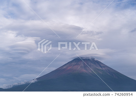 角雲和富士山 角雲和富士山 74260954