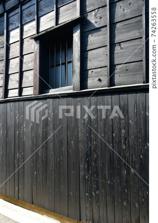 Handa Canal neighborhood in winter Handa Canal neighborhood in winter 74263558