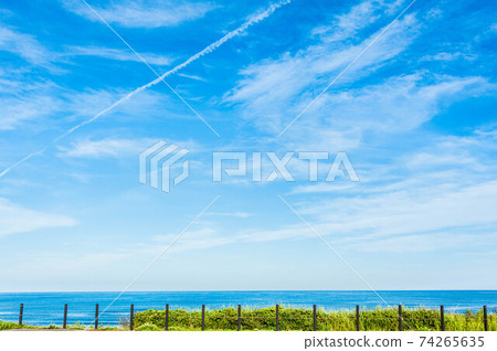 Material: The clear blue sea of Noto and the blue sky in the background 74265635