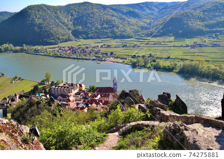 View of Drunstein 74275881