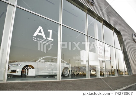 Imported car image Imported car showroom Imported car image Imported car showroom 74278867