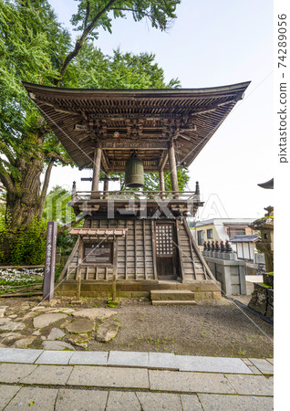 Kitamuki Kannon Precincts Bell Tower and Aizen Katsura (Ueda City) Kitamuki Kannon Precincts Bell Tower and Aizen Katsura (Ueda City) 74289056