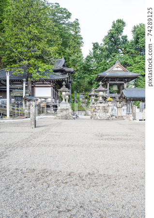 Kitamuki Kannon precincts (Ueda City) Kitamuki Kannon precincts (Ueda City) 74289125