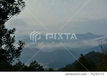 View of Kumano Hongu Shrine Daisaihara from the observatory View of Kumano Hongu Shrine Daisaihara from the observatory 74291131
