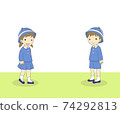孩子們穿著常服 74292813