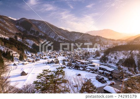 《岐阜縣》白雪鄉 74295179