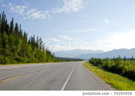 Spring Canadian Rockies Trans-Canada Highway 16 (Jasper, Canada) Spring Canadian Rockies Trans-Canada Highway 16 (Jasper, Canada) 74295959