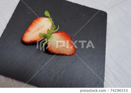 Strawberry Strawberry 74296553