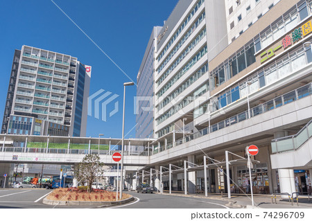 Station front landscape Chiba Station 74296709