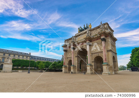 Paris France, city skyline at Arc de Triomphe du Carrousel and Tuileries Garden Paris France, city skyline at Arc de Triomphe du Carrousel and Tuileries Garden 74300996