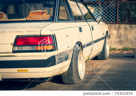 Scrap car 74302854