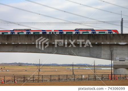 筑波快車 74306099