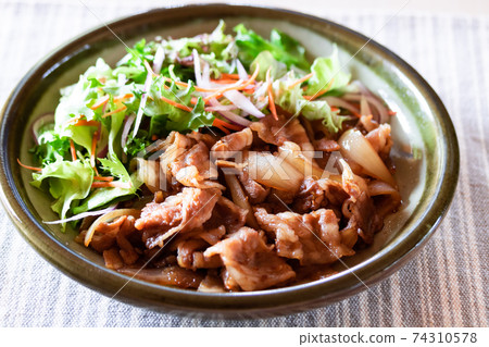 玫瑰烤薑片飯 74310578