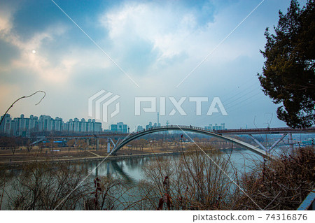 way 74316876