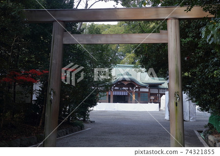 Torii of Kamichikama Shrine (Atsuta Jingu, Atsuta-ku, Nagoya City, Aichi Prefecture) 74321855