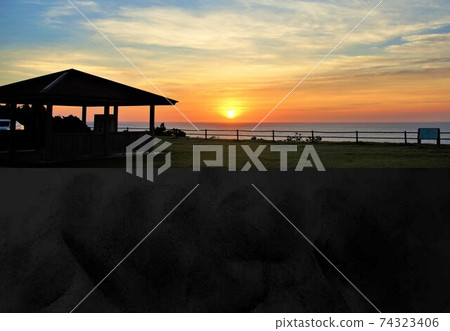 夕陽海 夕陽海 74323406
