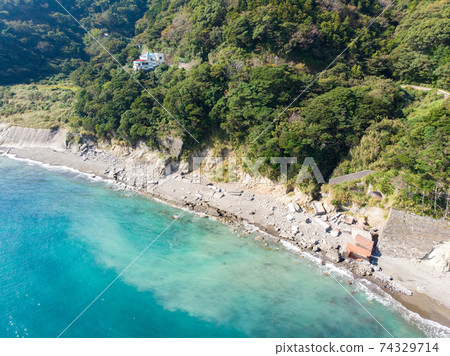 [Shizuoka Prefecture] Okuzure Coast 74329714