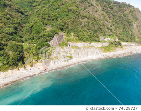 [Shizuoka Prefecture] Okuzure Coast 74329727