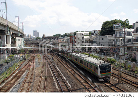 Takasaki Line passing through Higashi Jujo Station 74331365