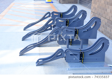 備用自行車架完工 備用自行車架完工 74335837