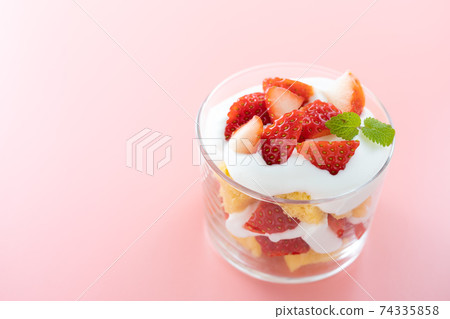Sweets Sweets 74335858