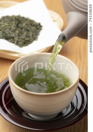 Brewing Japanese tea Brewing Japanese tea 74339689