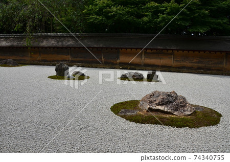 Japanese garden in Kyoto Japanese garden in Kyoto 74340755
