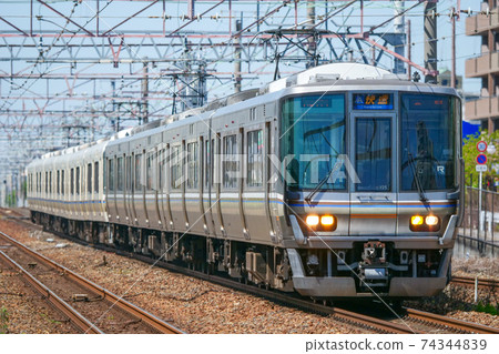 223 series 2000 series + 221 series combined formation 223 series 2000 series + 221 series combined formation 74344839