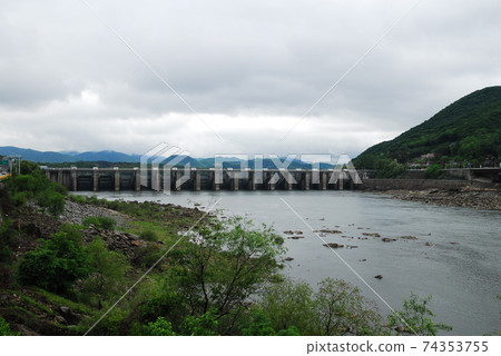 Dumulmeori. Seonyudo. Han River. Seongsan Bridge. Paldang Dam Dumulmeori. Seonyudo. Han River. Seongsan Bridge. Paldang Dam 74353755