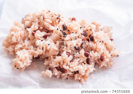 Freshly cooked red rice Freshly cooked red rice 74355889