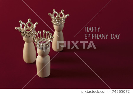 Three wise men figures with crowns on red background. Three wise men figures with crowns on red background. 74365072