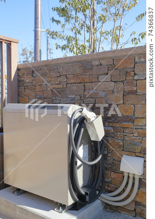 Plug-in hybrid charging device Charger / discharger Plug-in hybrid charging device Charger / discharger 74366837