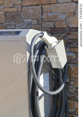 Plug-in hybrid charging device Charger / discharger 74366838