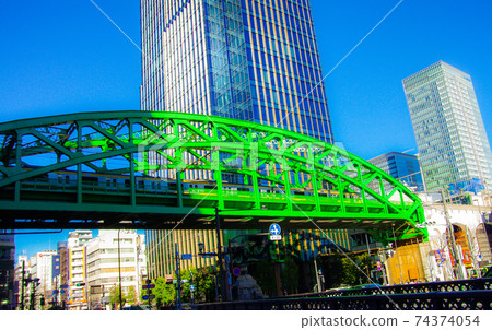 Take a walk around Awaji-cho with a camera before business talks this month (Shohei Bridge) 74374054