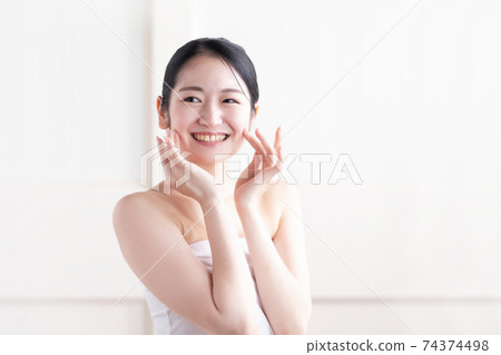 Beauty / skin care / moisturizing / beauty Beauty / skin care / moisturizing / beauty 74374498