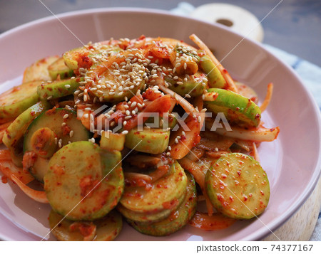 Korean food cucumber vegetable salad, cucumber vegetable salad 74377167