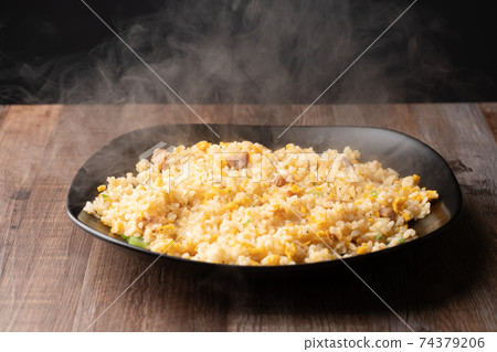 炒飯 炒飯 74379206