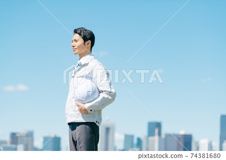 室外的商務人士 74381680