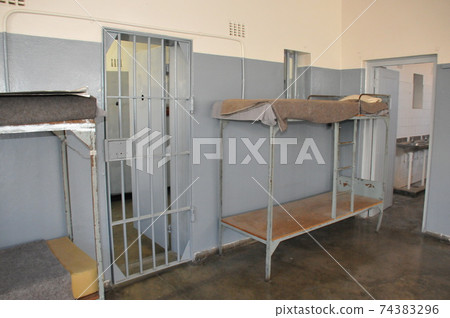 羅本島（Robben Island），曼德拉總統居住在南非開普敦的監獄島 74383296