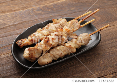 Charcoal grilled chicken peach Charcoal grilled chicken peach 74384288
