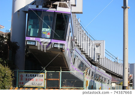 Shonan Monorail 5000 Series Purple Line Shonan Monorail 5000 Series Purple Line 74387668