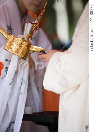 三到九次 74388773