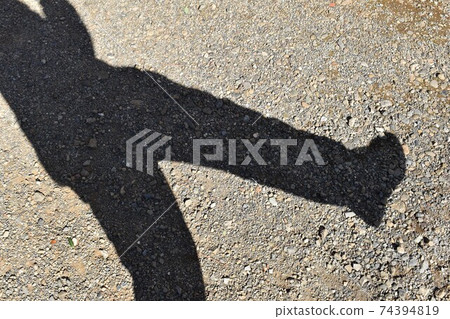 Shadow to take a step Shadow to take a step 74394819