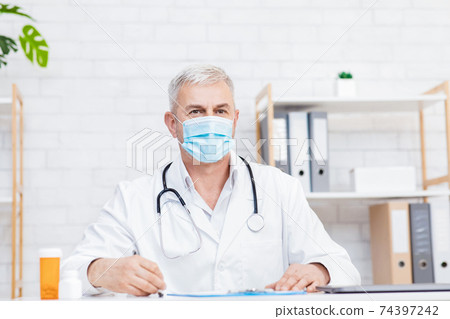 Diagnosis, treatment and prescription for patient health 74397242