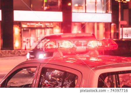 紅燈/事故/犯罪圖像 74397716