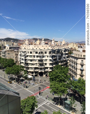 巴塞羅那Casa Mila 74398500