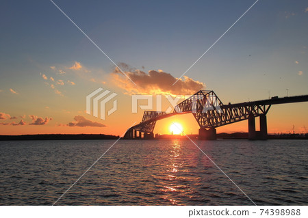 東京門大橋在日落時 東京門大橋在日落時 74398988